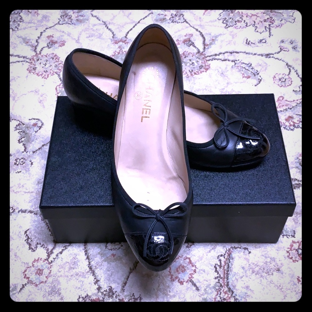 Chanel learher pums 👠
